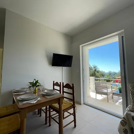 Terra Olivo Apartment Koróni